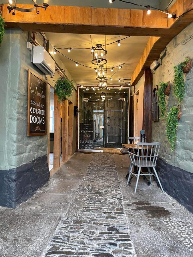 The Fountain Inn & Riverside Restaurant Okehampton Buitenkant foto